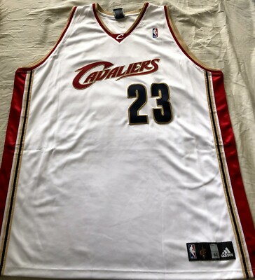 Maillot NBA LeBron James Cavaliers 2003-04 - Taille 2XL, Rouge, Swingman Mitchell & Ness, Occasion