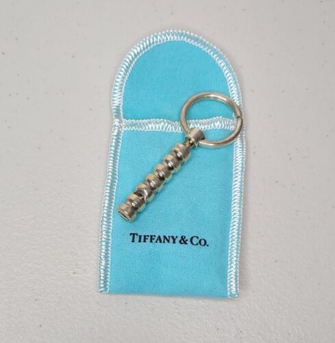 Tiffany & Co. Paloma Picasso Groove Whistle Keychain Sterling Silver - Afbeelding 1 van 7