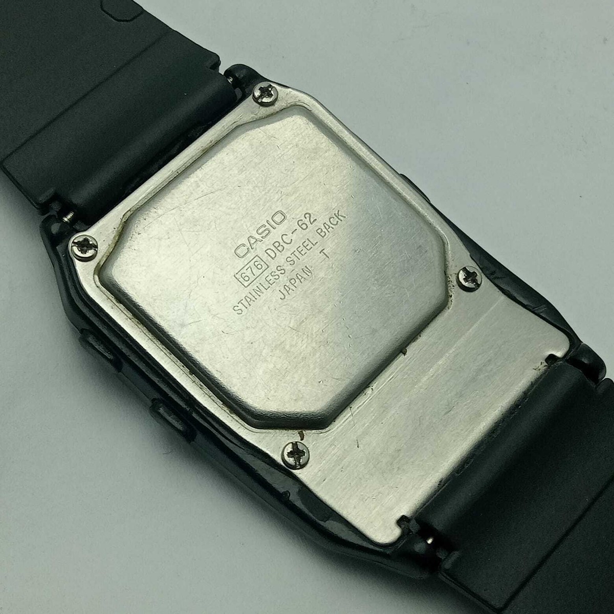 Casio Data Bank 676 DBC-62 Calculator Quartz Digital Vintage Watch