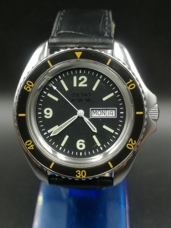 Vintage and Rare ZENO W.W.W Men’ s quartz watch. Military style watch. - Image 3 of 4