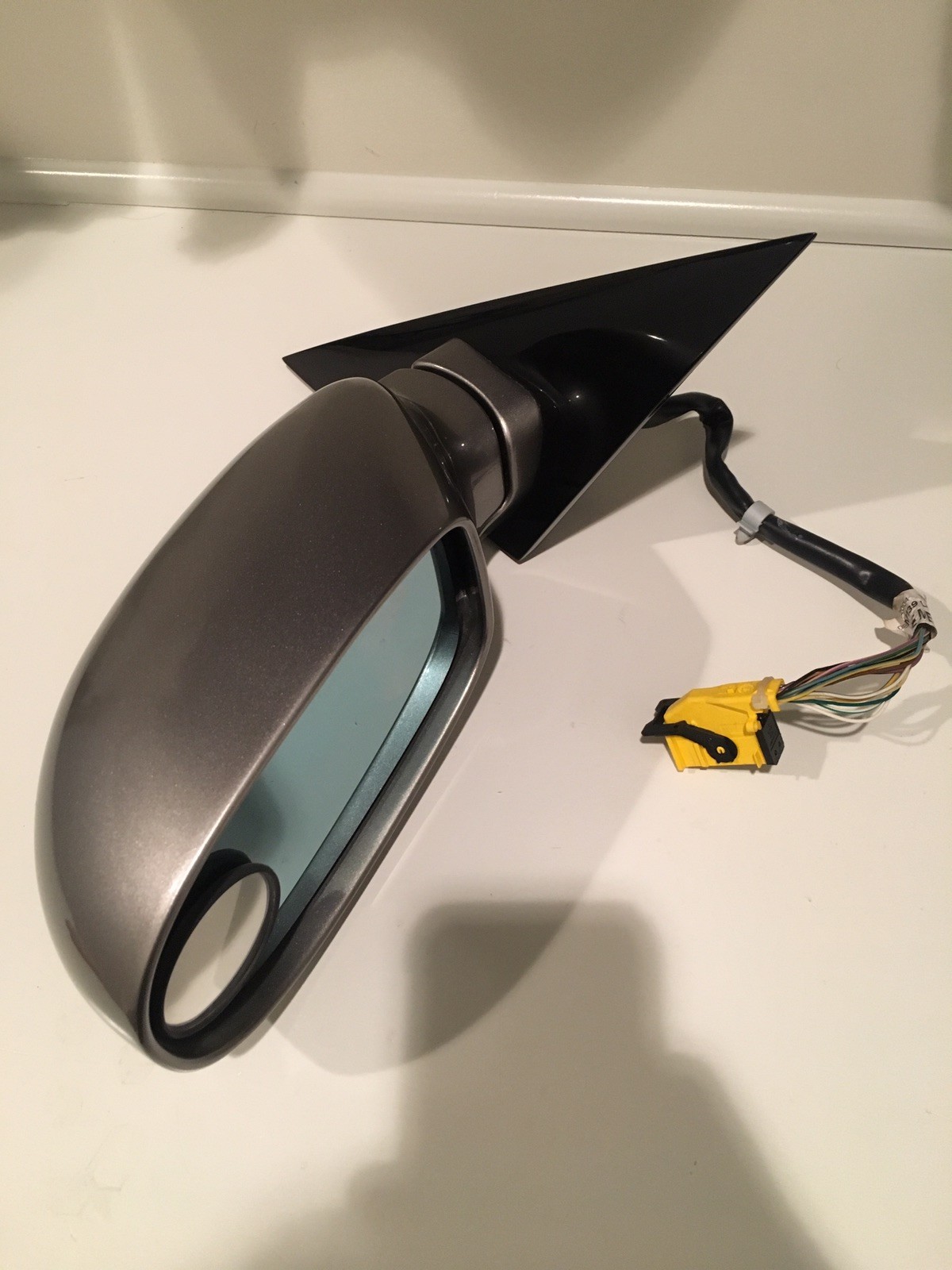 05-08 MASERATI QUATTROPORTE M139 LEFT DRIVER DOOR MIRROR GRAY (Grigio Nuvolari)