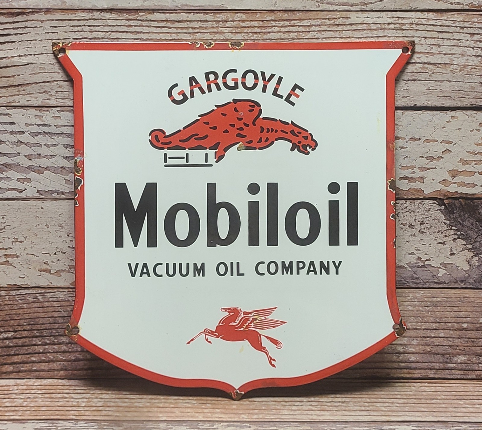Vintage Gargoyle Mobiloil Vacuum Oil Co Porcelain Metal Sign Mobil Pegasus