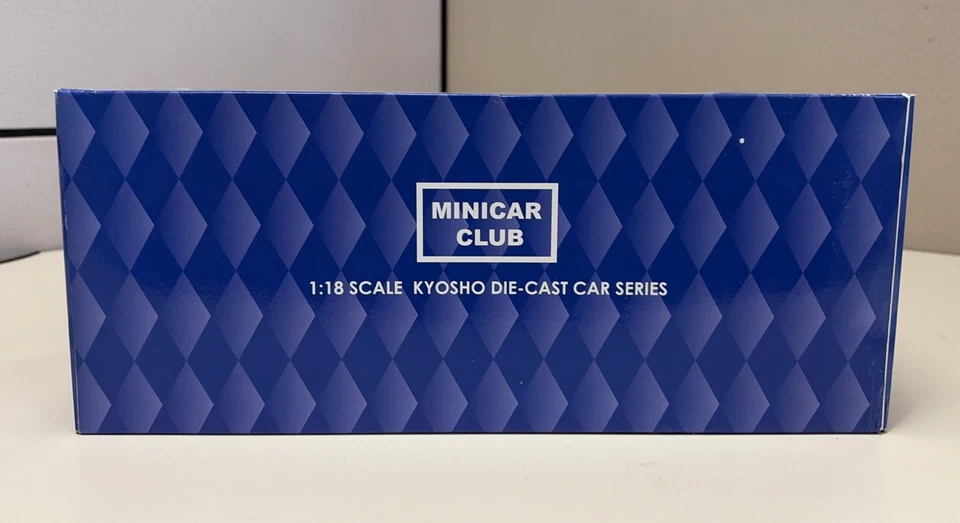 Kyushu 09001S Mercedes Benz CLK carro modelo prata fundido escala 1/18 - Imagem 4 de 4