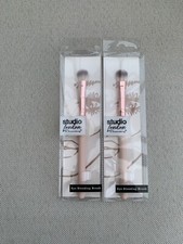 2 x Superdrug Eye Blender Brush For Controlled Blending of Eyeshadow BNIB