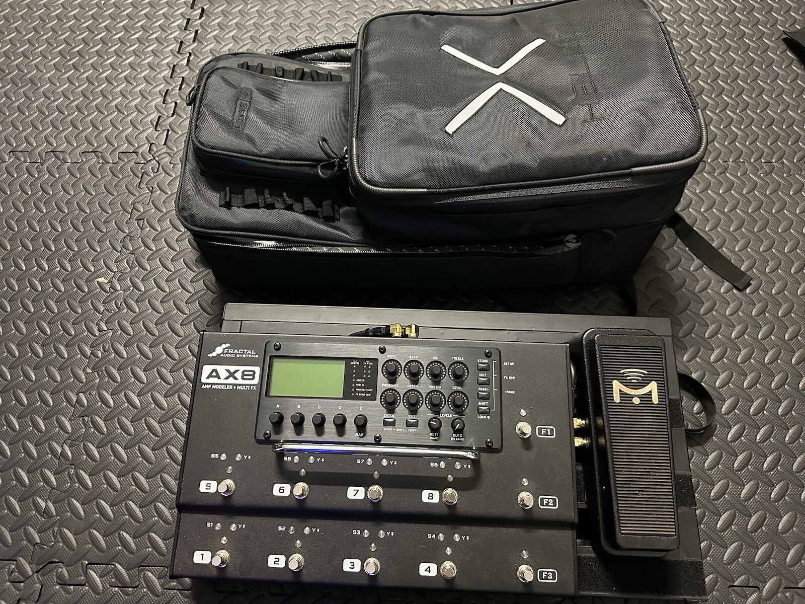 Fractal Audio Systems AX8 ケース付き 【公式通販】