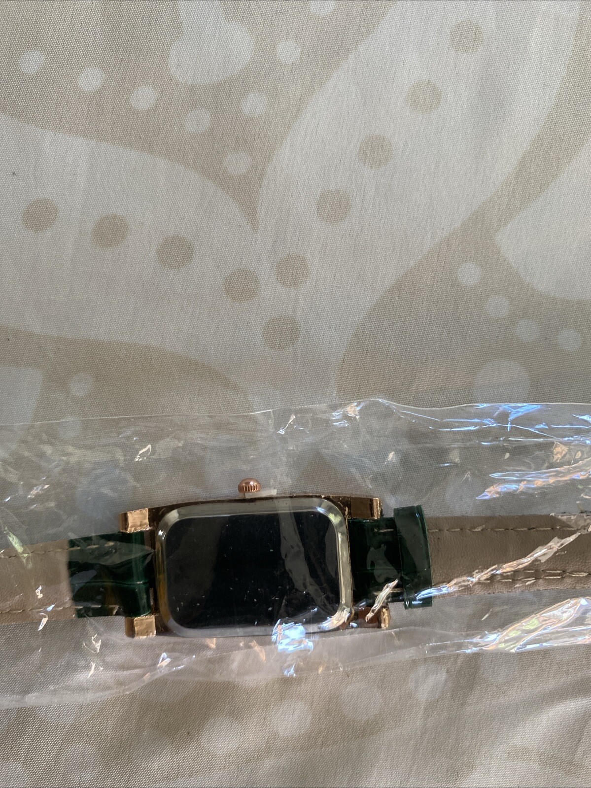 Nice Watch - image 3