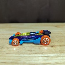 Hot Wheels Carbide Purple/Blue CFL02 X Raycers