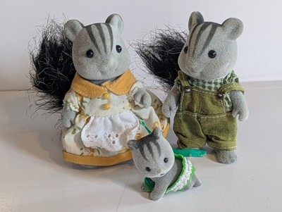 Sylvanian Families Apfelblüte grau Eichhörnchen Figuren