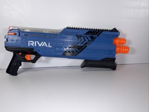 NURF RIVAL ATLAS ナーフライバルシリーズ Amazon.co.jp: Nerf Hasbrow Rival Atlas XVI-1200 Blaster (Blue