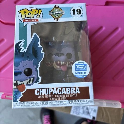 Funko Pop! Vinyl- Chupacabra - Funko (Exclusive) #19 In Protec