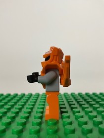 Lego Galaxy Squad Orange Robot Sidekick GS010 Minifigure Minifig EUC