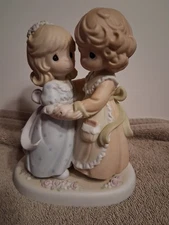 Precious Moments A Very Special Bond 488240 with box