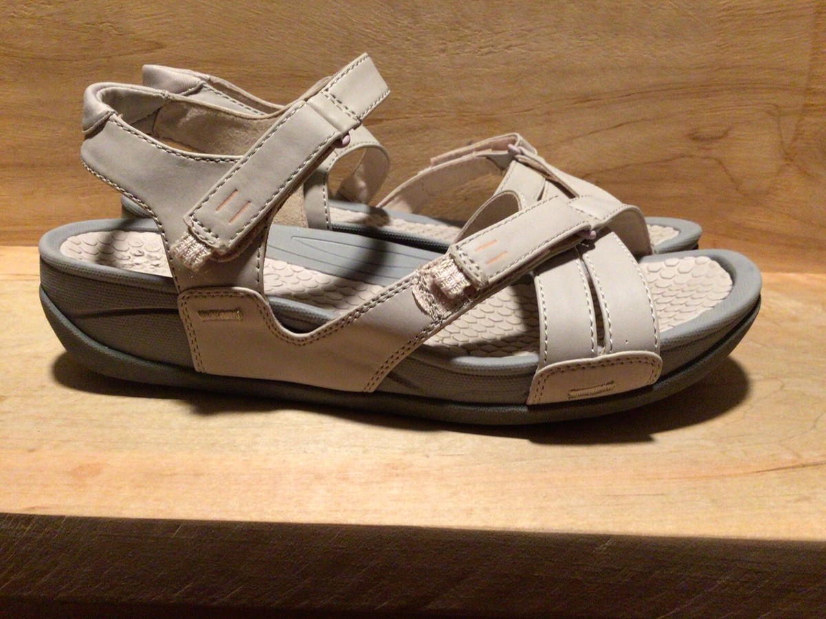 Wedge Sandals Bare Traps Womens Danny Sandals Women’s Bare Traps Danny  Sandals Size 9M Beige Leather Open Toe 10601-017-152