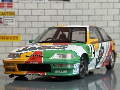 1:18 *BOXED* TRIPLE 9 1991 HONDA CIVIC E9 #14 JICC JACCS MODELLAUTO *RAR*