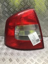 Rückleuchte links Außen 1Z5945111B Skoda Octavia II (1Z) Heckleuchte Links Auße
