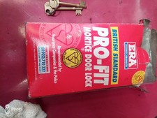 era 5 lever mortice lockset with 2 keys new old stock