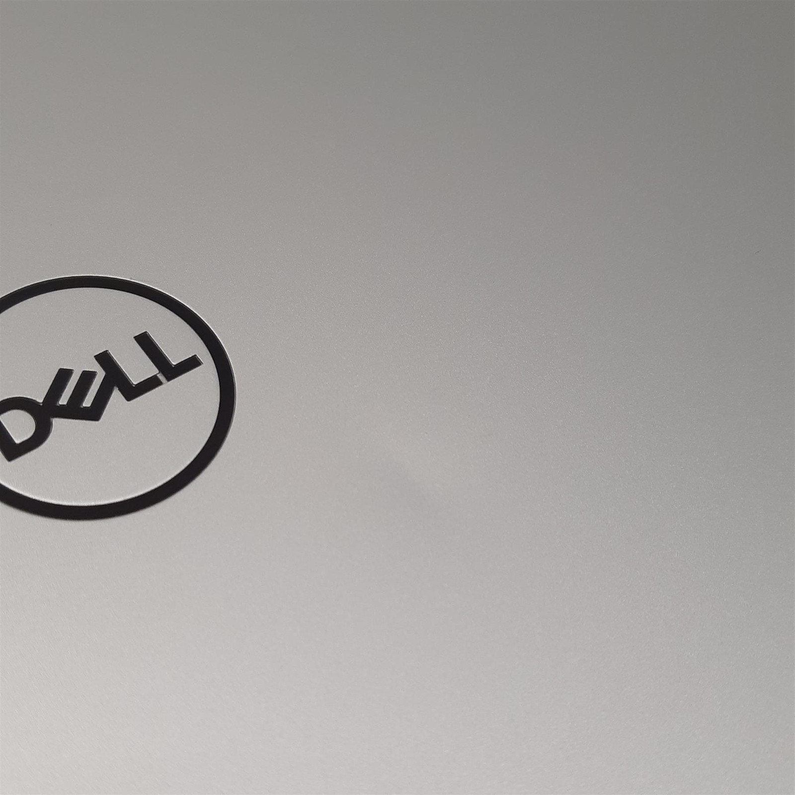 Dell 10th Gen Laptop Vostro i5-10210U 8GB RAM 256GB SSD 14" Windows 11 - Image 8