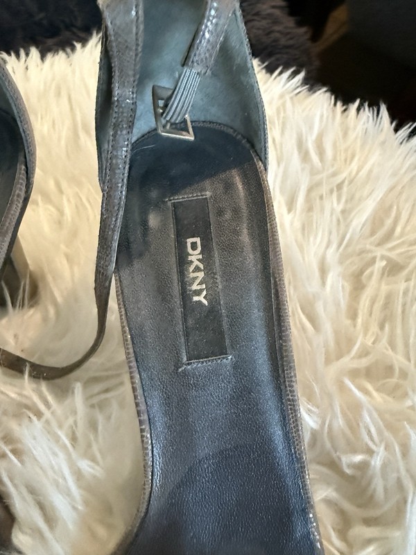 DKNY Women’s Silver Strappy Ankle Strap Stiletto Square Toe Heels 8.5