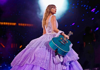 Taylor Swift Purple Great Colour POSTER UK