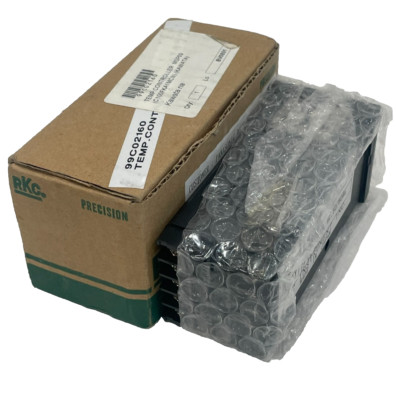 NEW RKC C100FKA1-M TEMP CONTROLLER REX-C100FKA1-M C100FKA1M