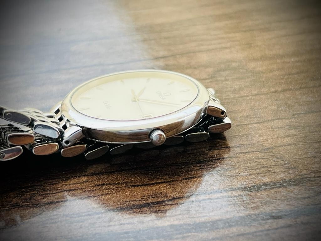 Vintage Omega De Ville Quartz Swiss Watch 32mm Perfect | eBay Vintage Omega De Ville Quartz Swiss Watch 32mm Perfect | eBay