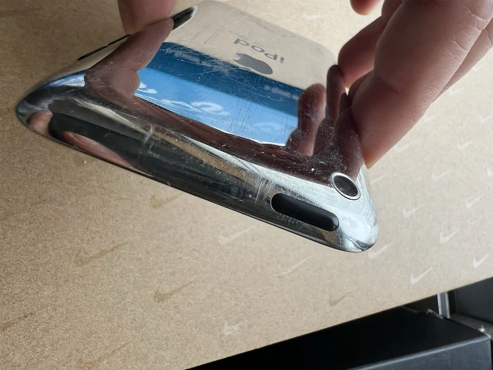 IPOD APPLE TOUCH 4 GEN 16GB A1367 - Imagen 4 de 4