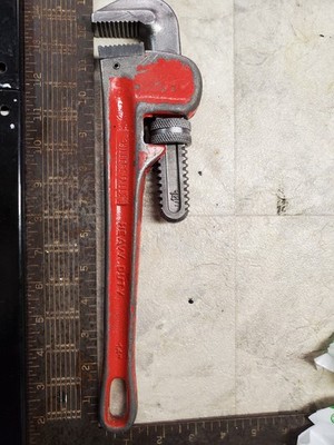 Millers Falls 14'' Pipe Wrench Drop Forged (14 Inch) Made In Spain