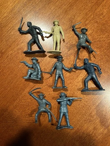 Vintage Marx Calvary Blue Figures Playset Fort