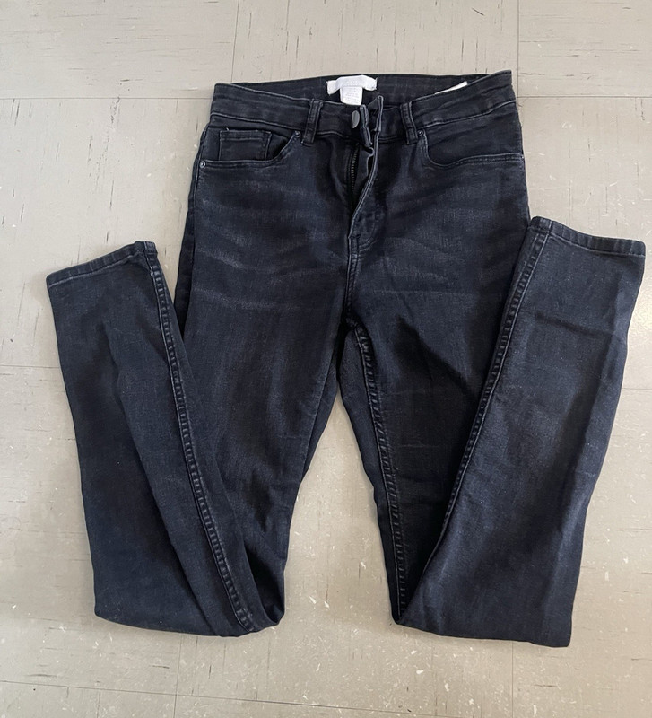 H&M Women’s Skinny Black Denim Jeans Slim Fit Dark Wash Stretch 5-Pocket Size 2