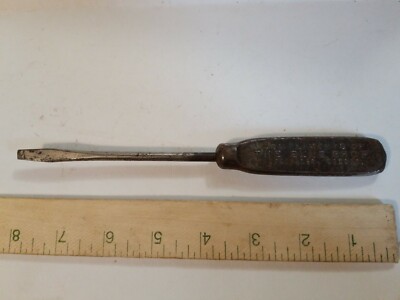 VINTAGE SCREWDRIVER ''COMPLIMENTS OF THE BLUE SHOP MINNEAPOLIS KANSAS'' 