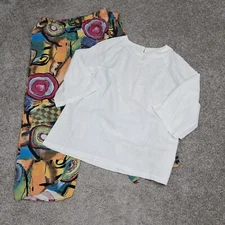 Unbranded Women's Lot Of 2 Shirt And Pants Multicolor X-Large