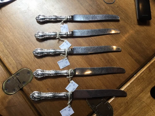 Monogram P Vintage Sterling R. Wallace & Sons Co. 8-5/8” Knife #P 1899 Irving