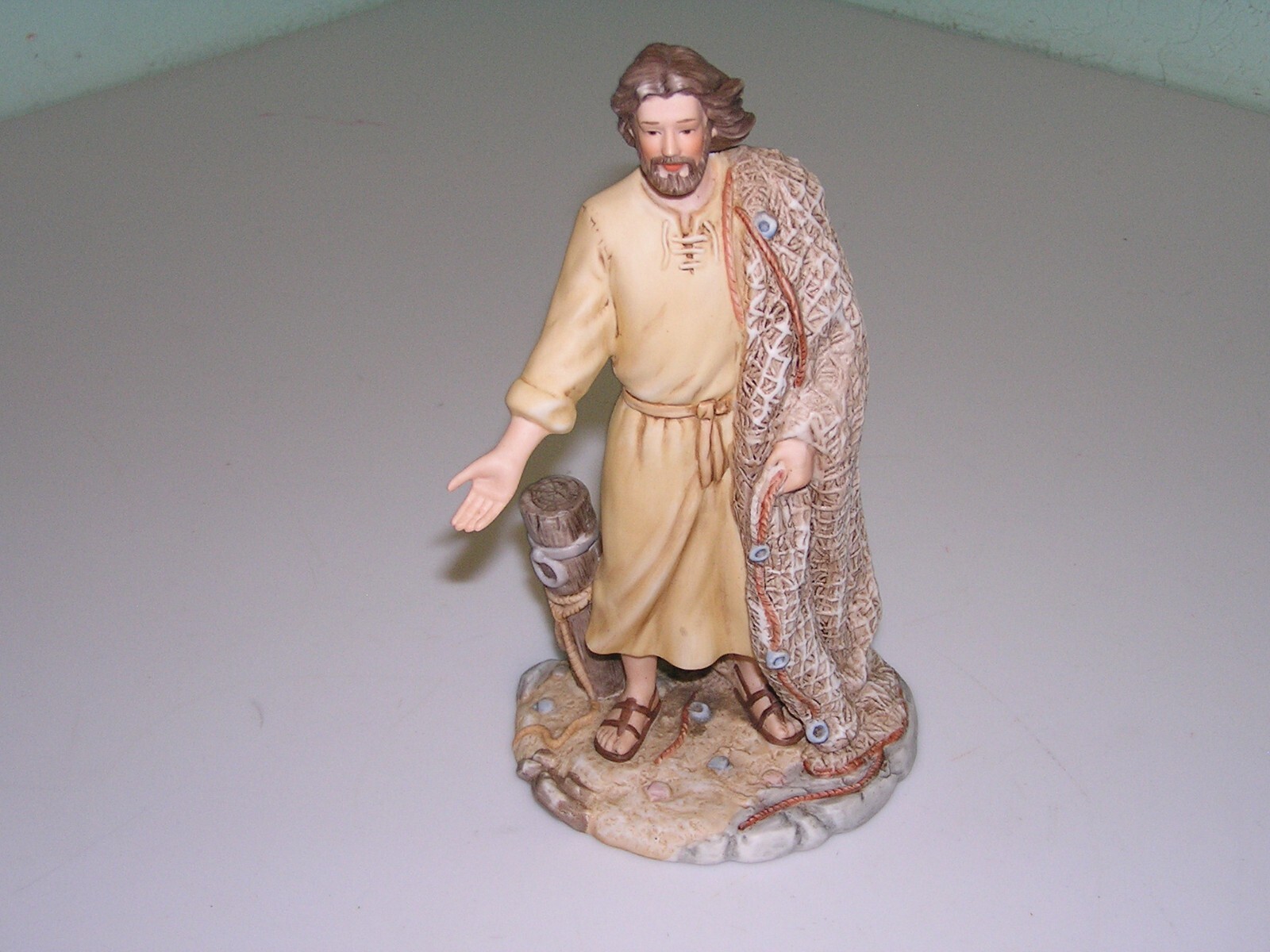 HOME INTERIORS Figurine Masterpiece Porcelain The Fisherman 1145198