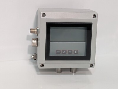 Dwyer ISDP-008 Indicating Differential Transmitter: 4 Digit LCD, IP66, NEMA 4X