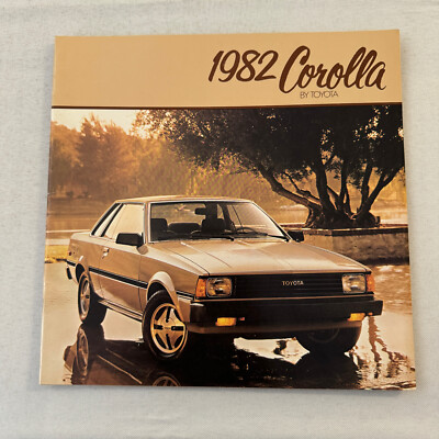 1982 Toyota Corolla Car Sales Brochure Catalog DLX SR5 Coupe