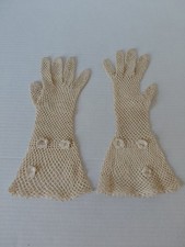 VINTAGE WOMENS CROCHET FISHNET GLOVES 11" SMALL, BEIGE - SEE NOTES