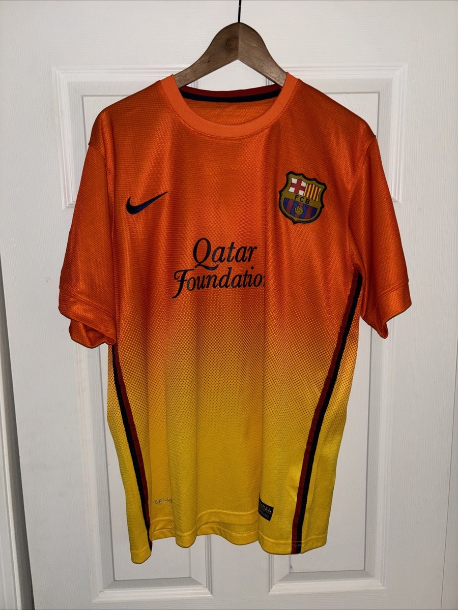 VINTAGE NIKE FC BARCELONA FOOTBALL SHIRT JERSEY 2012-2013 AWAY