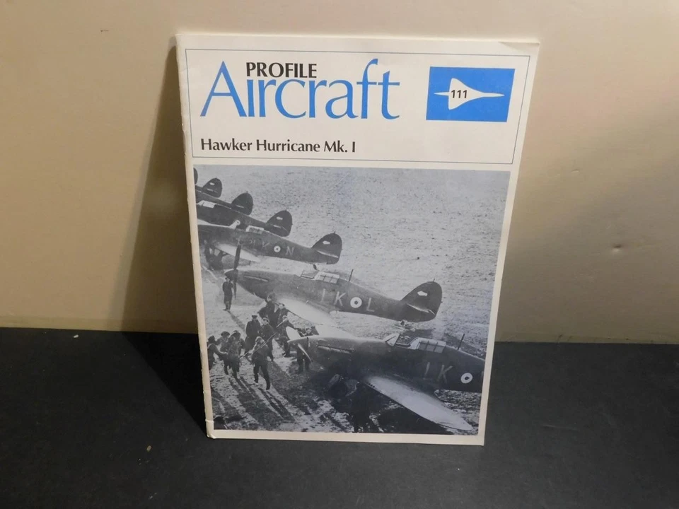 Squadron Signal #39 Spitfire In Action, Pilot's Manual, Hawker Hurricane Mk.I VF - Image 2 of 3