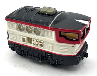 Black Red White Engine (Works) to Goggles & Bunsen Train Set GeoTrax 2006