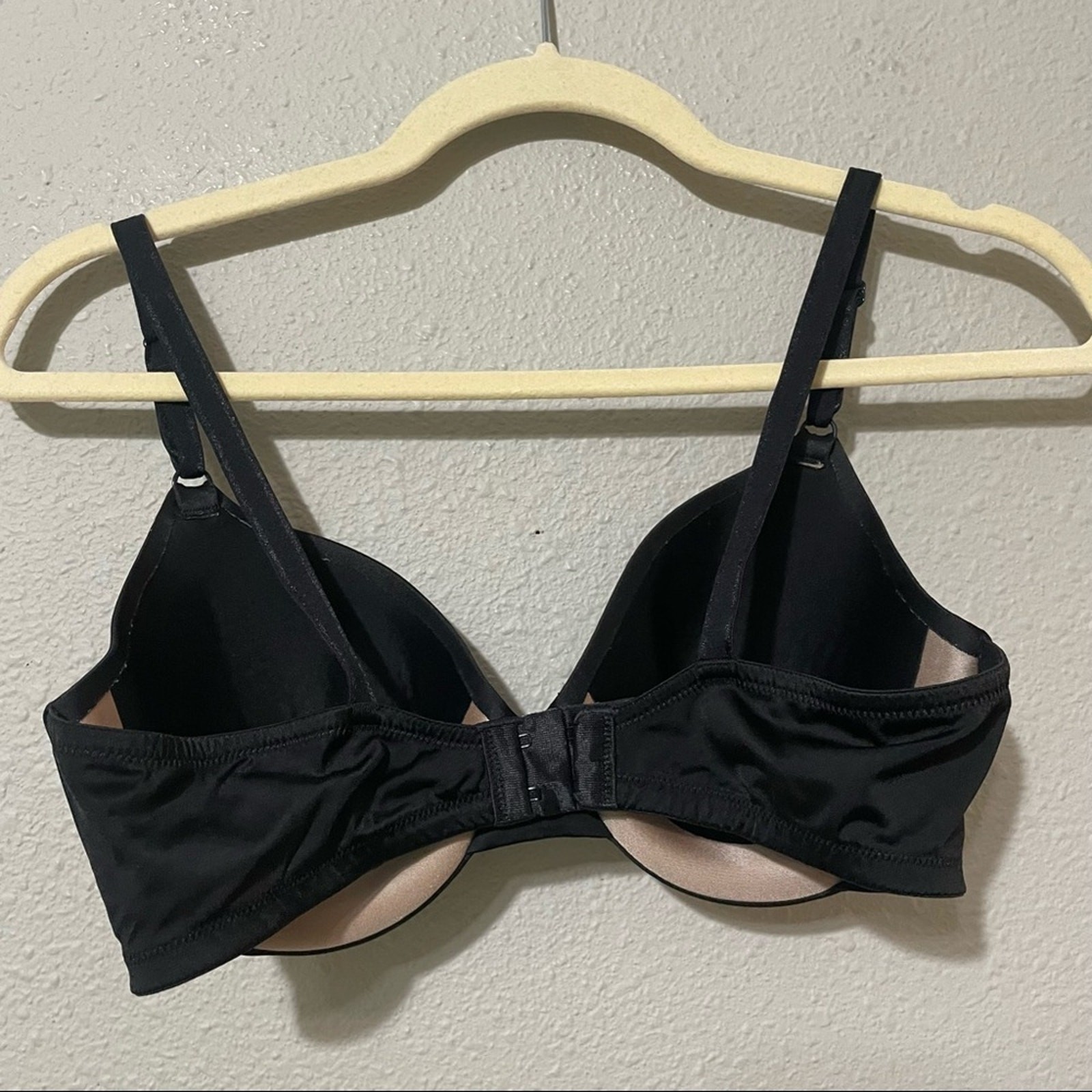 Warners Black Full Coverage Underwire Bra 36B