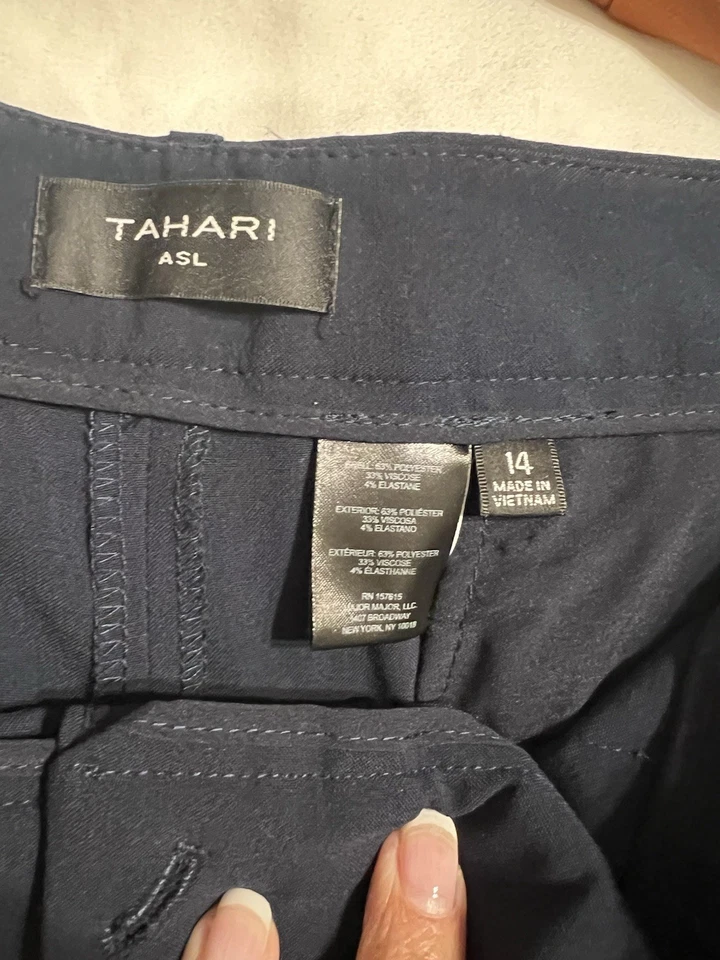 Tahari ASL Women's Pants Sz 14 Slim-Leg Ankle Navy Blue - Image 4 of 4