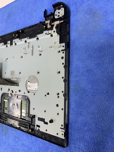 Toshiba L50-B Top Panel Keyboard Trackpad Assembly Palm rest - Picture 3 of 7