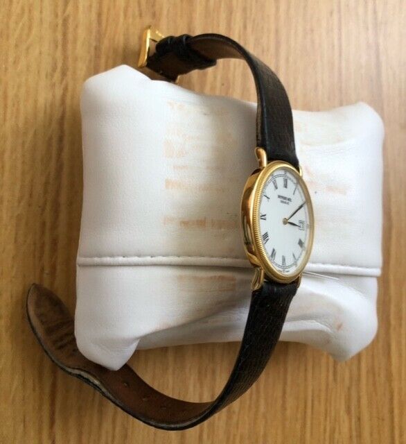 Raymond Weil Geneve 18K Gold Electroplated Quartz Pattern Raymond Weil Geneve 18K Gold Electroplated Quartz Pattern