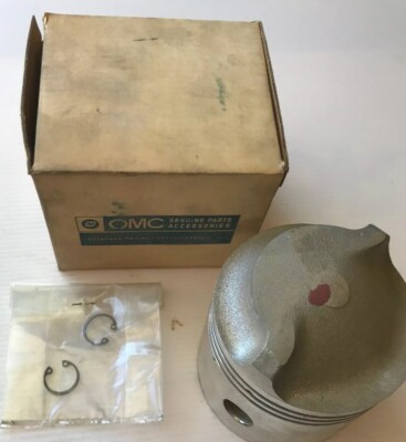 OMC Evinrude Johnson 0378070 Piston 378070 NOS OEM OMCB2