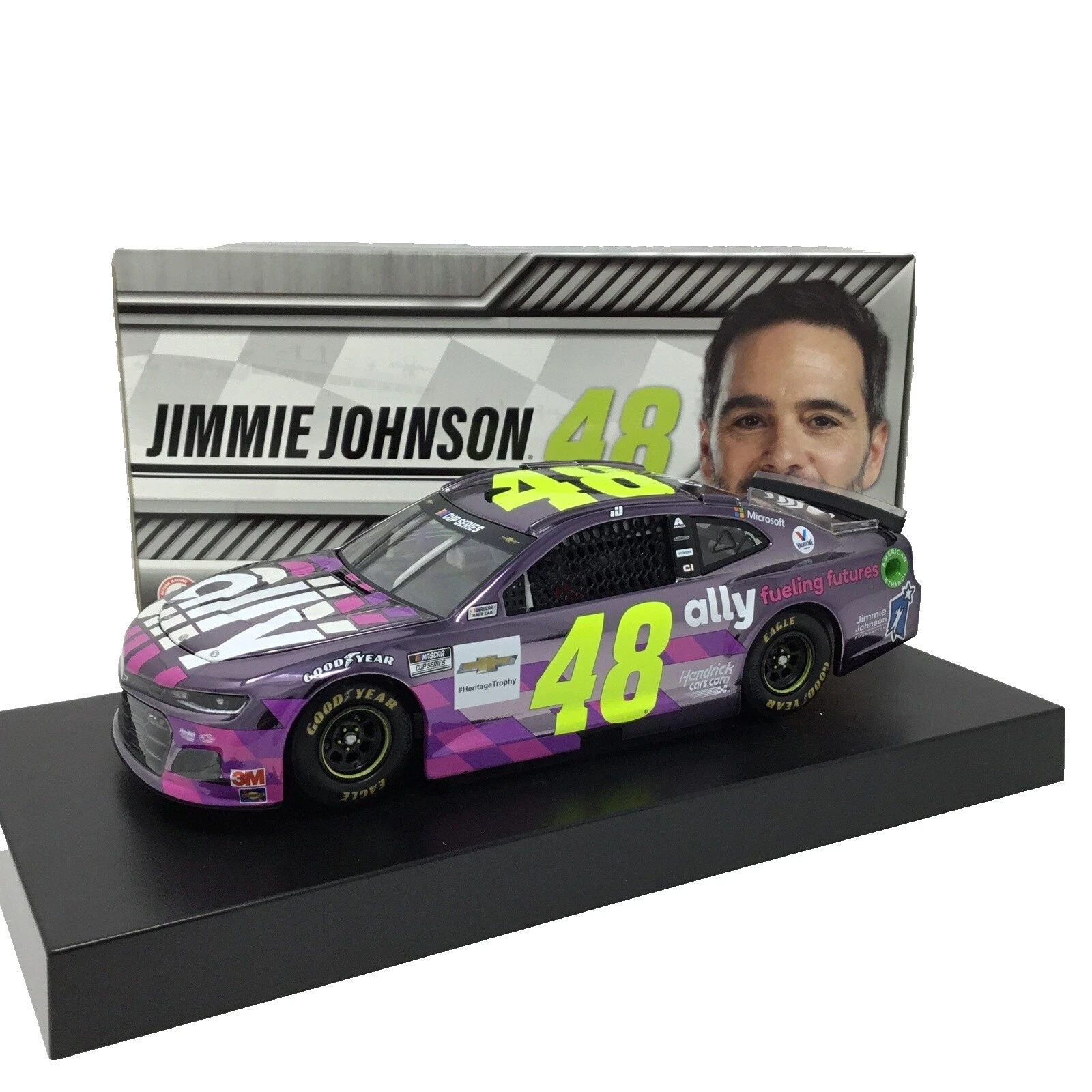 Литые модели спортивных и туристических автомобилей NASCAR Джимми Джонсон 1:24