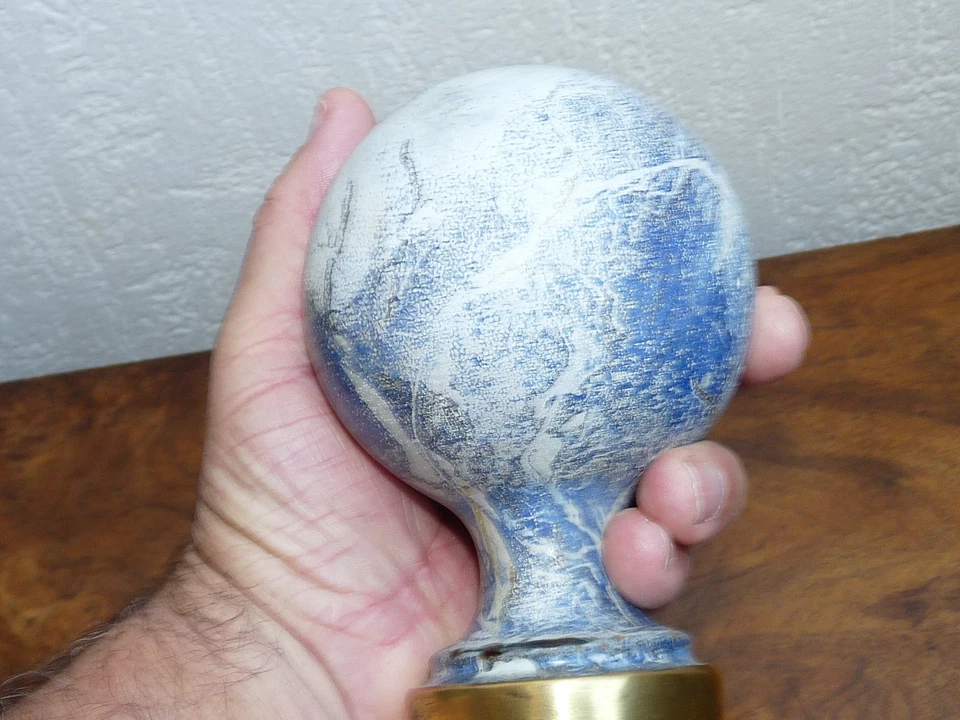 ancienne boule de rampe d'escalier bronze et fonte émaillé imitation marbre - Photo 3/4