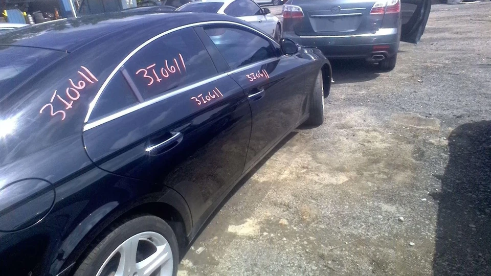 Cuerpo de acelerador de inyección de combustible usado se adapta a: Mercedes-Benz Mercedes clase CLS 16 2006 Foto 3 de 4