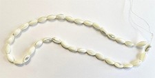 16" String Vintage Genuine Mother Pearl Shell 12x6mm. Oval Large Rice Beads T446