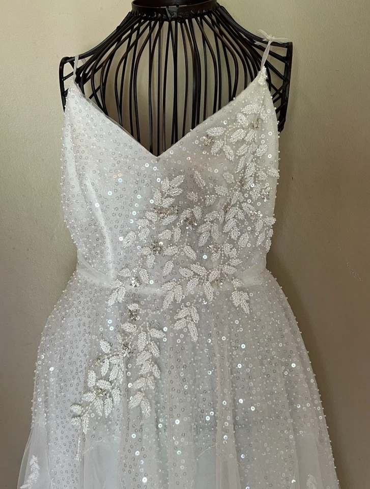 Vestido de novia de diseñador blanco talla 6 de Neta Dover al por menor a 4800 $ Foto 2 de 4