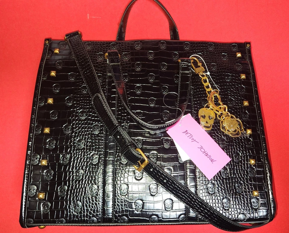 bolso calavera betsy johnson Foto 3 de 4